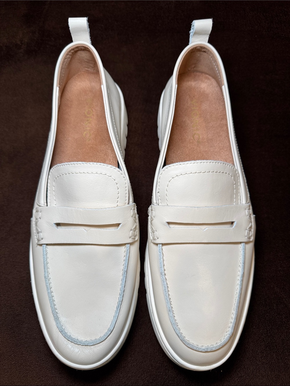 NWOT Vionic Uptown Leather Penny Loafer Slip-On Sneaker Size 10.5